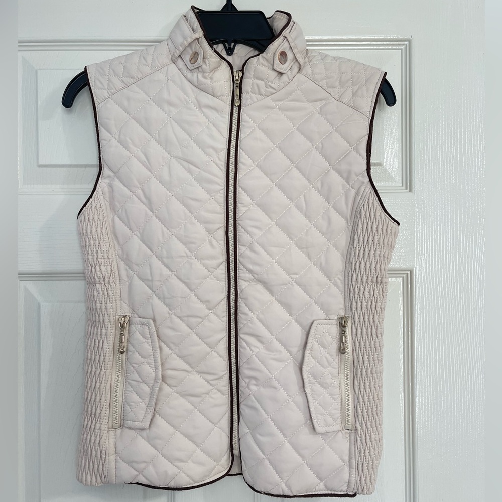 Lee HanTon Cream Quilted Puffer Vest